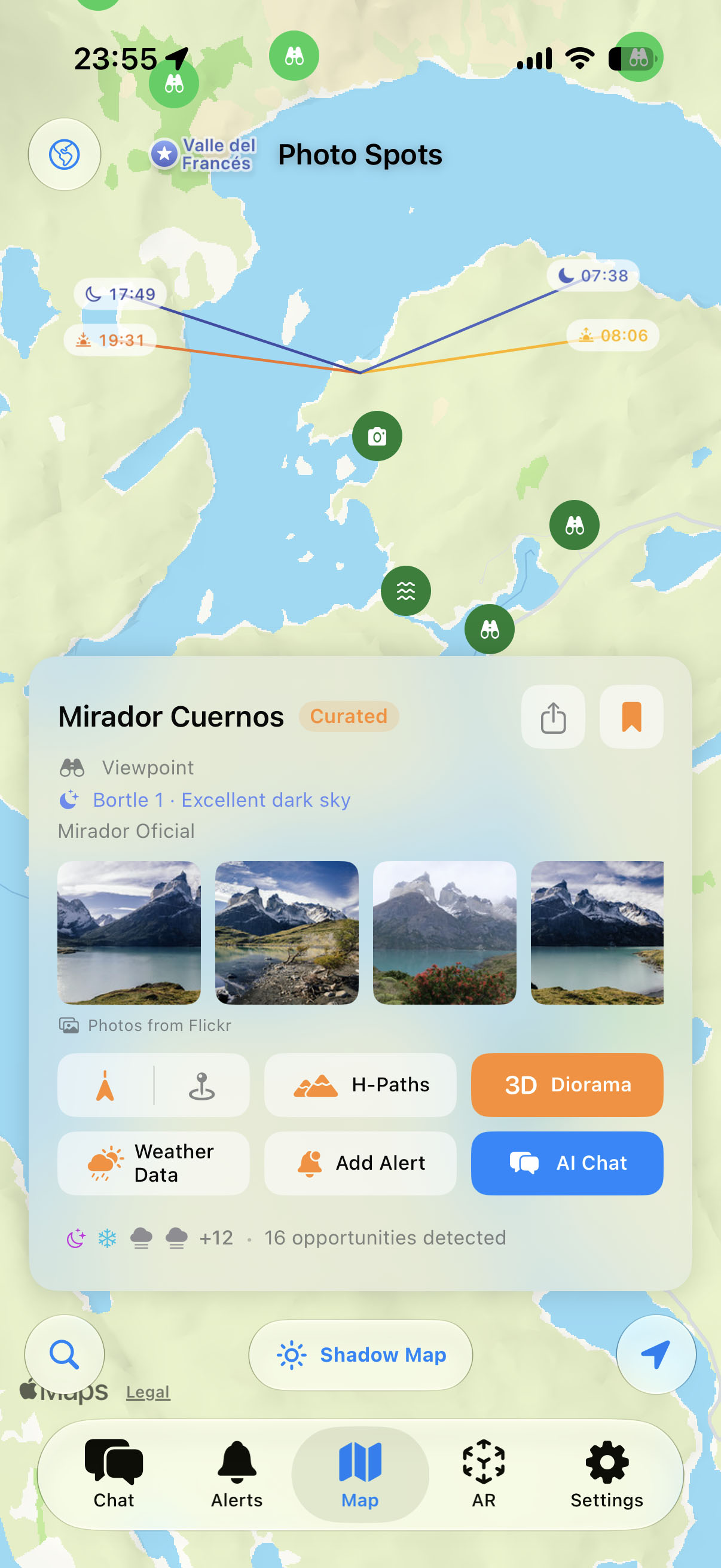 Interactive photo map with viewpoints and hotspots